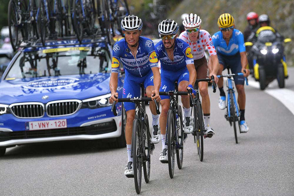 Enric Mas helping Julian Alaphilippe (Deceuninck-QuickStep) during stage 20 at the Tour de France