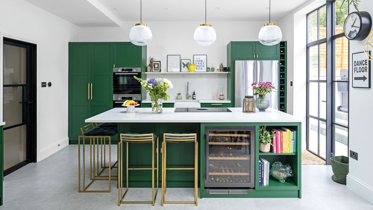 Green kitchen with island