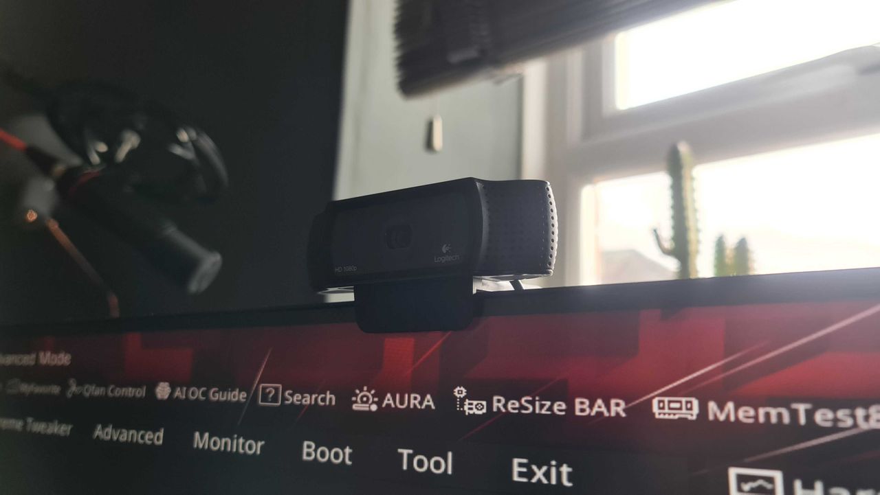 A Logitech C920 on a desk.