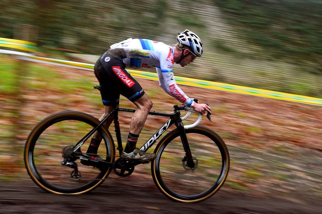 ANTWERPEN BELGIUM DECEMBER 13 Eli Iserbyt of Belgium and Team Pauwels Sauzen Bingoal during the 43rd Superprestige Cyclocross Gavere 2020 Men Elite Superprestige2021 SPGavere SuperprestigeCX on December 13 2020 in Antwerpen Belgium Photo by Luc ClaessenGetty Images