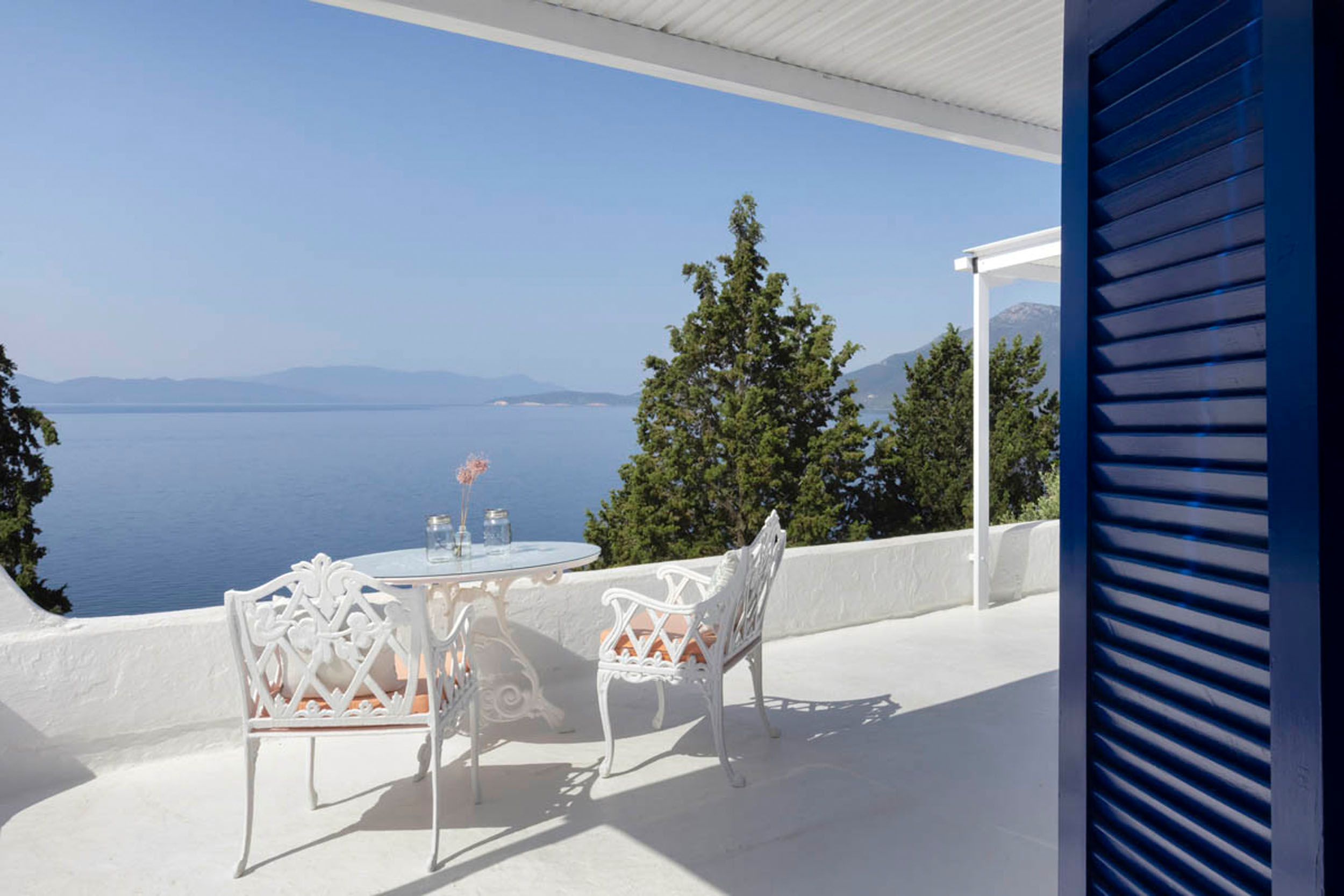 The private island of Argyronisos &amp;mdash;&amp;nbsp;Property for Sale