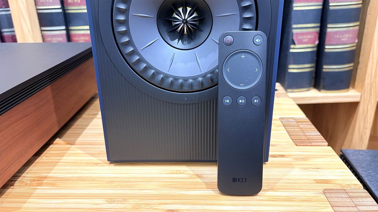 KEF Coda W active speakers