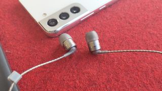 SoundMagic E80D wired in-ear headphones