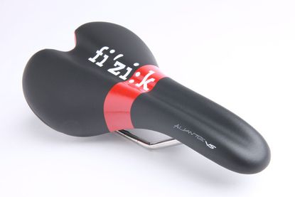 Fizik Aliante VS Kium saddle