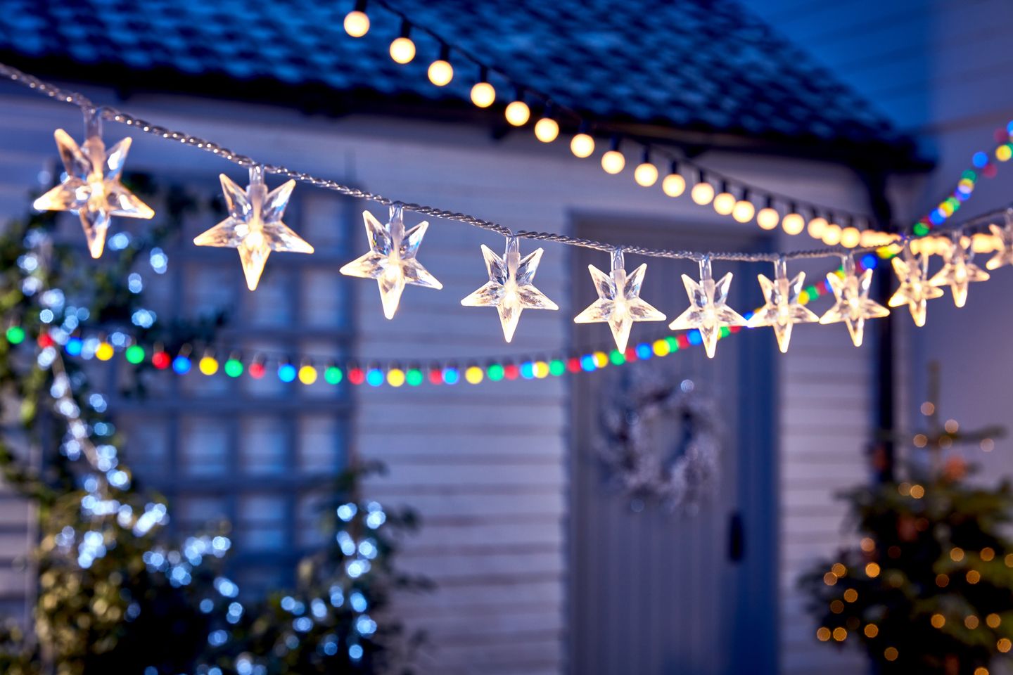 How to hang Christmas lights Real Homes