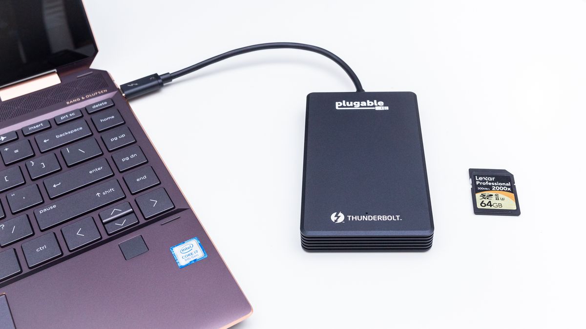 Plugable Thunderbolt 3 NVMe External SSD Review: Extreme Speed, Lower ...