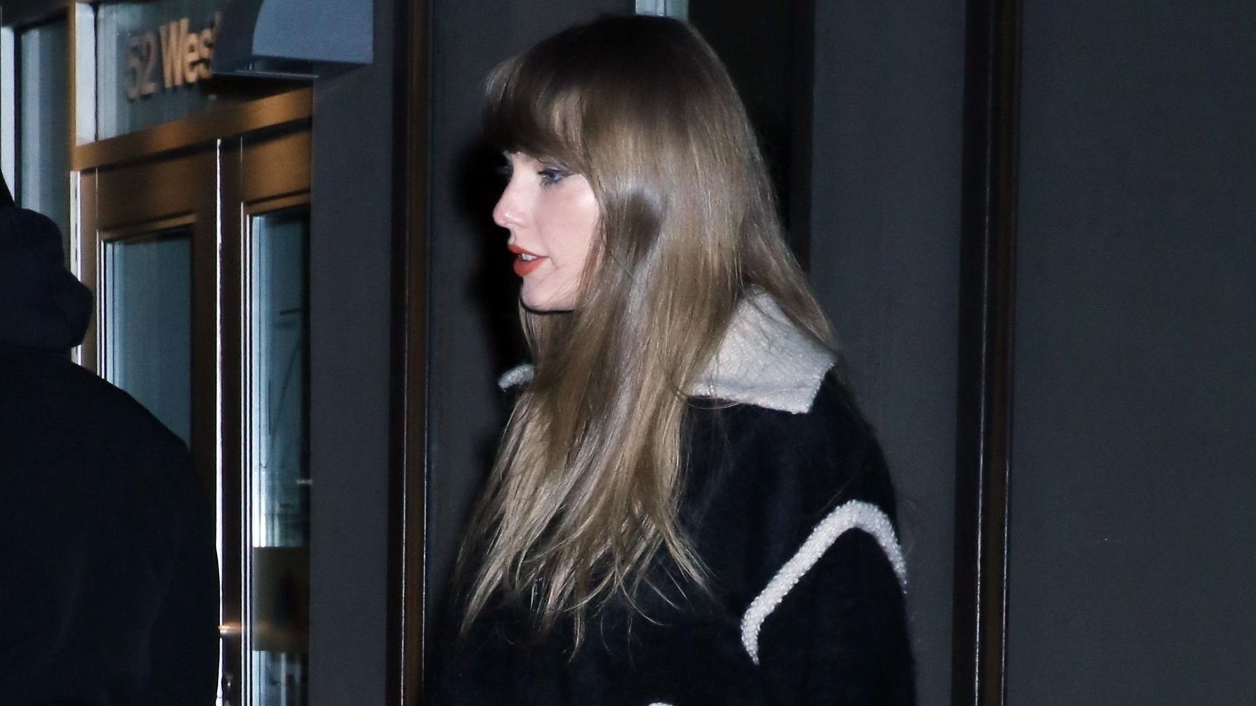 Taylor Swift Wears the Loafer Silhouette of the Season