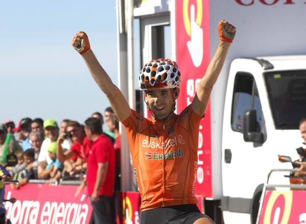 Mikel Nieve (Euskaltel-Euskadi) got a much-needed boost for his team after former race leader Igor Anton crashed out.