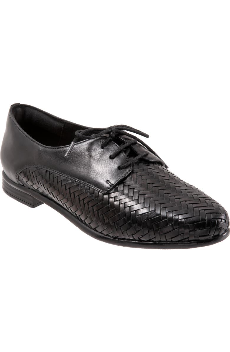 Lizzie Derby Flat