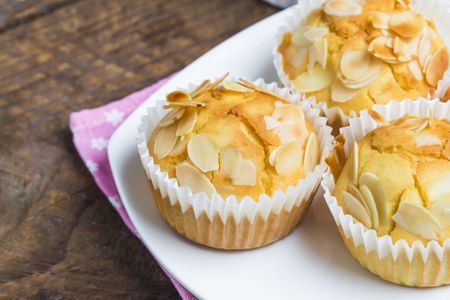 Mary Berry almond cupcakes