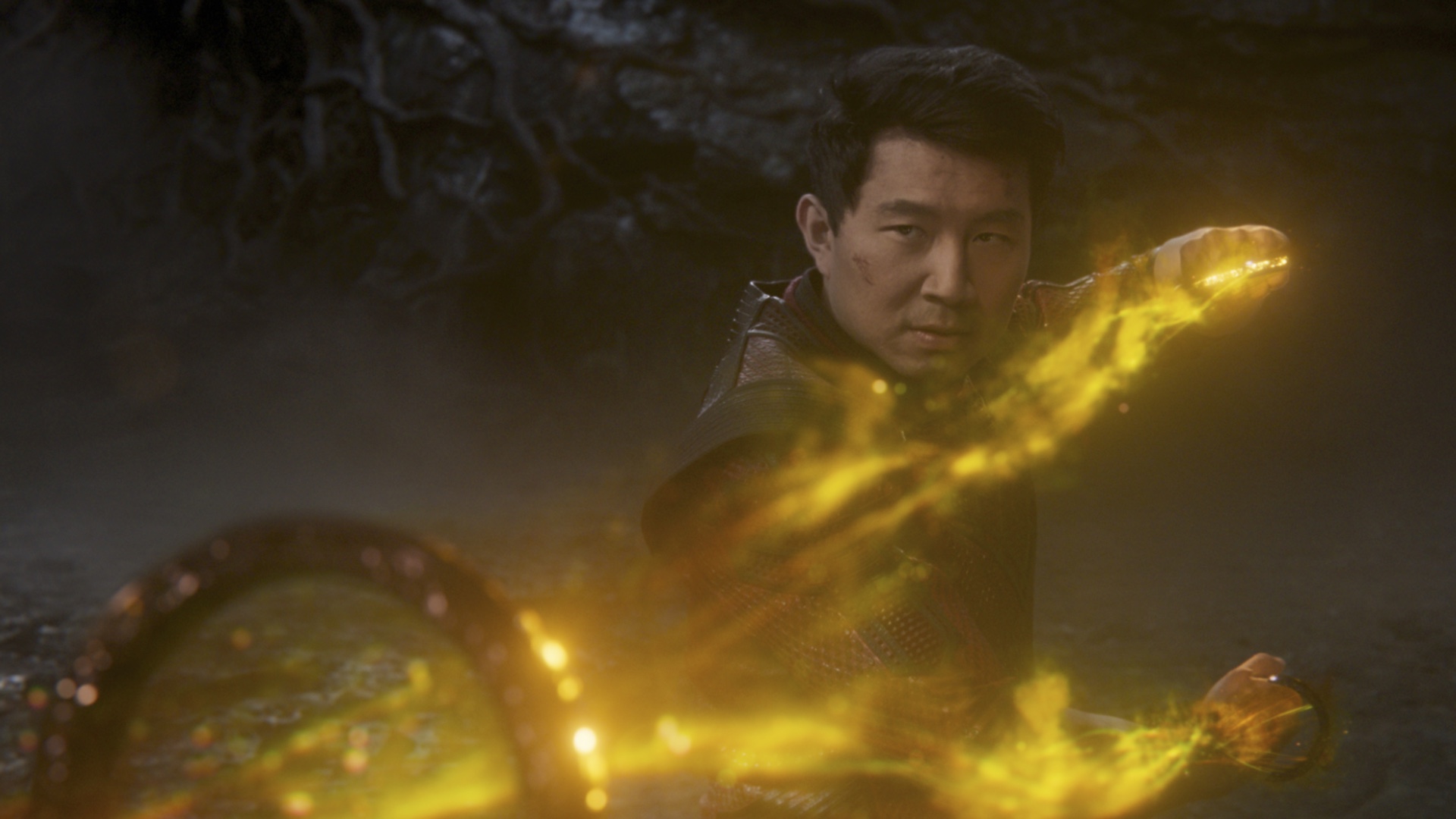 Standbild aus Shang-Chi und der Trailer zu Legend of the Ten Rings