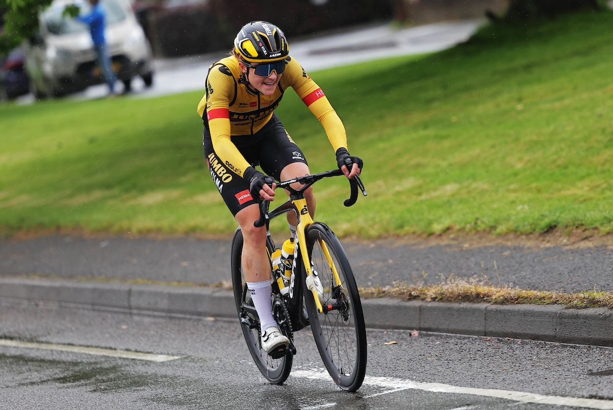 Picture by Alex Whitehead/SWpix.com - 09/06/2022 - Cycling - The Women&acirc;s Tour 2022 - Stage Four - Wrexham to Welshpool, Wales - Teuntje Beekhuis of Team Jumbo Visma breaking away off the front