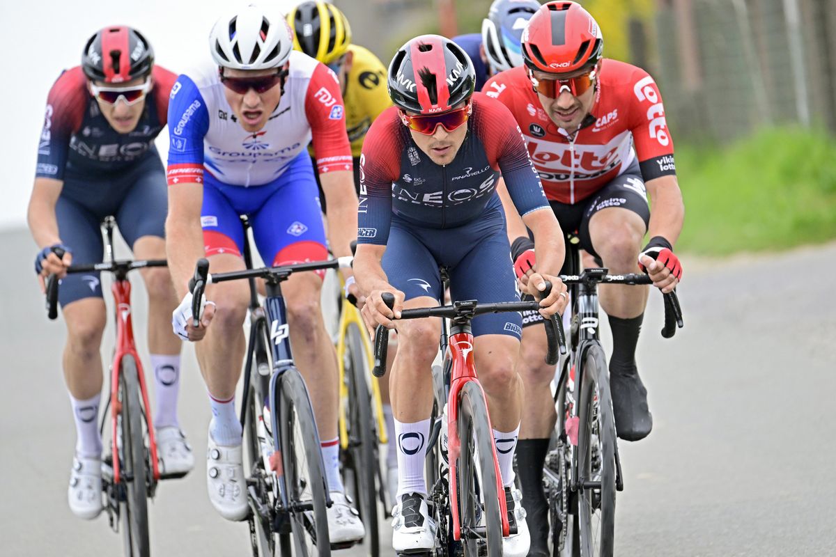 Dwars door Vlaanderen 2022 - 76th Edition - Roeselare - Waregem 183,7 km - 30/03/2022 - Tom Pidcock (GBR - INEOS Grenadiers) - photo Peter De Voecht/PN/SprintCyclingAgency&Acirc;&copy;2022