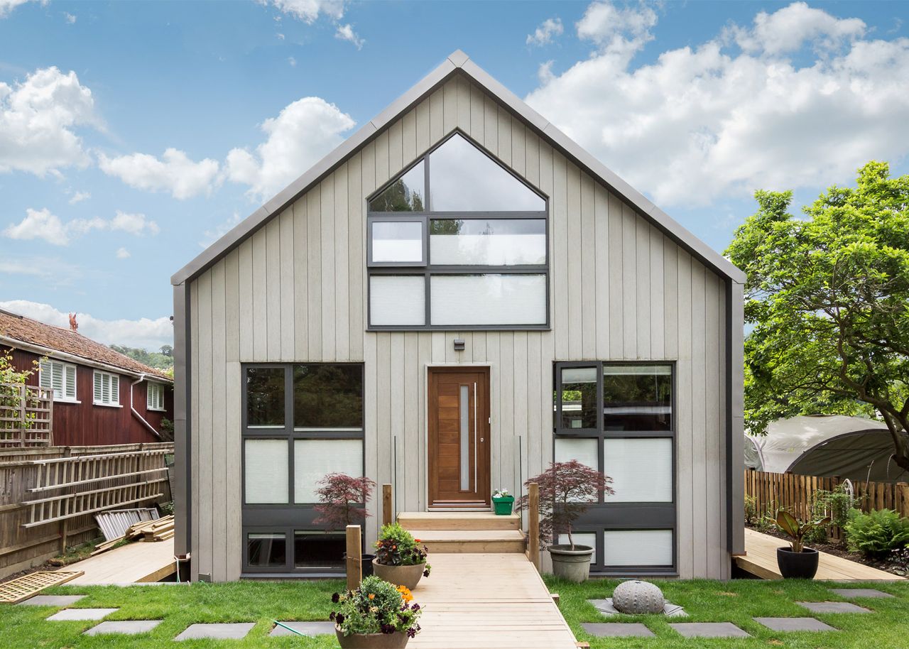 an amphibious self build which can withstand floods