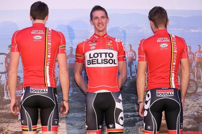 Both sides of the Lotto-Belisol kit