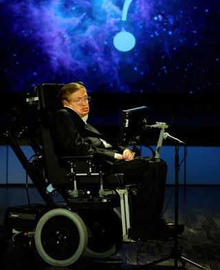 Hawking Supports Search for Intelligent Life, Despite Fears of Destruction