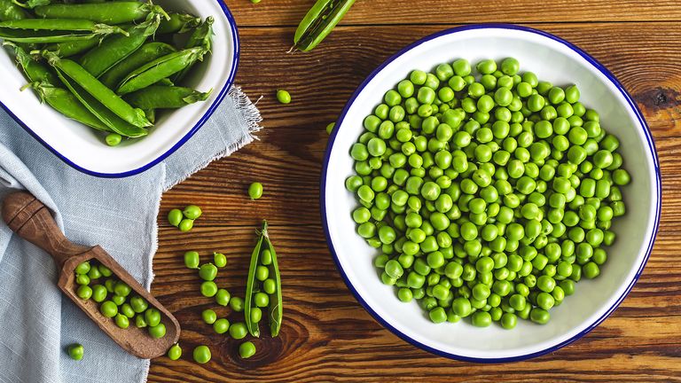 How to grow peas