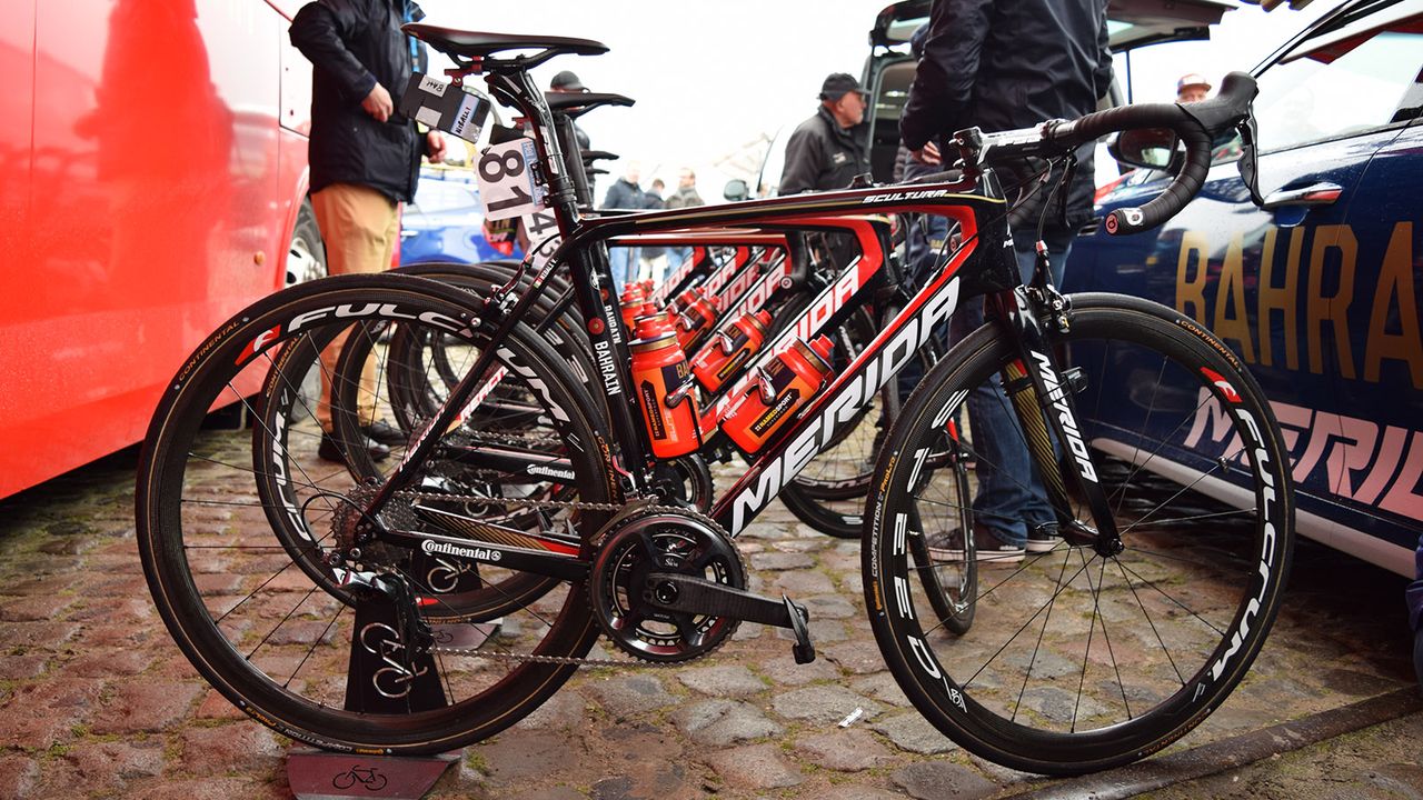 Vincenzo Nibali's (Bahrain-Merida) Merida Scultura for the 2018 Tour of Flanders