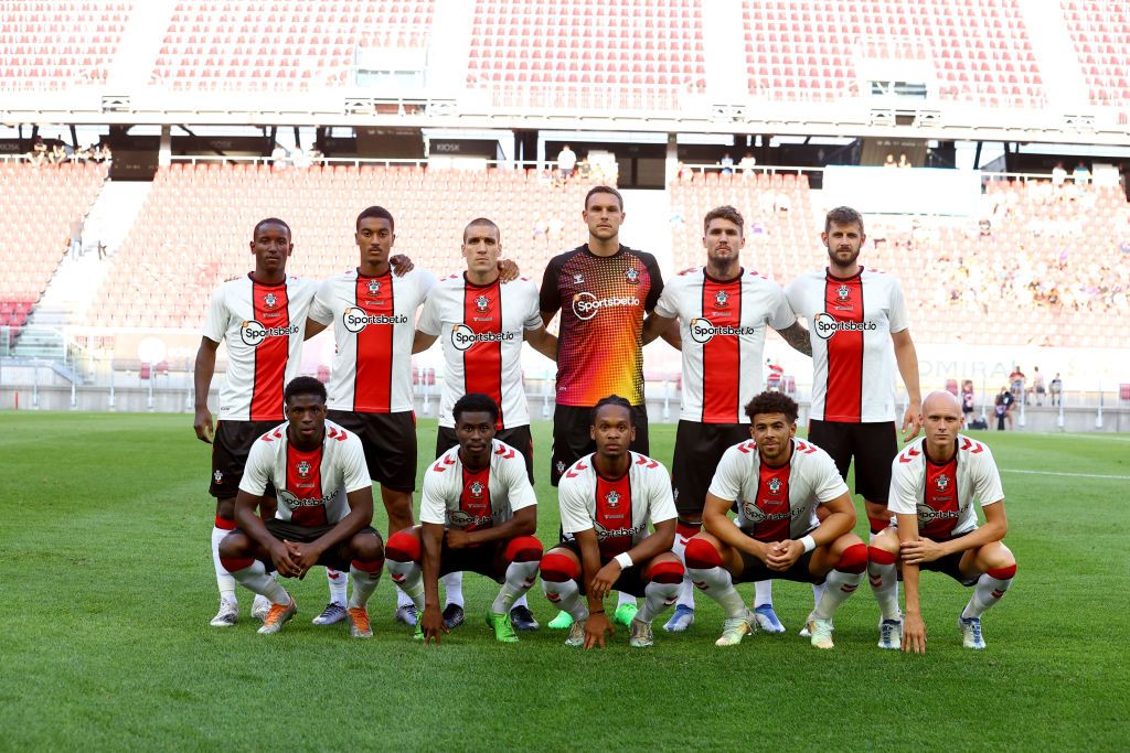 Southampton 2022/23 season preview and prediction: Southampton team photo during the pre-season friendly match between SK Austria Klagenfurt and Southampton FC, at Worthersee Stadion on July 18, 2022 in Klagenfurt.