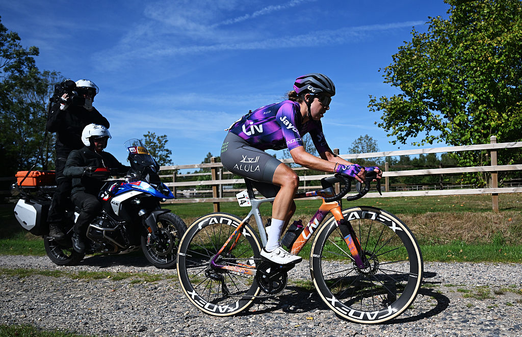 Josie Talbot solo on stage 6 at the Simac Ladies Tour