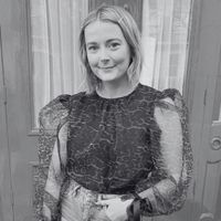 Alyss Bowen's avatar