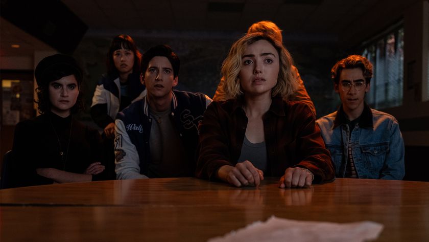 Sarah Yarkin as Rhonda, Ci Hang Ma as Quinn, Milo Manheim as Wally Clark, Peyton List as Maddie Nears and Nick Pugliese as Charley in School Spirits, episode 7, season 2.