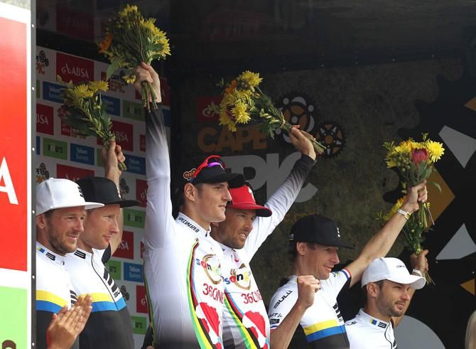 Jaroslav Kulhavy and Christoph Sauser of Burry Stander-Songo