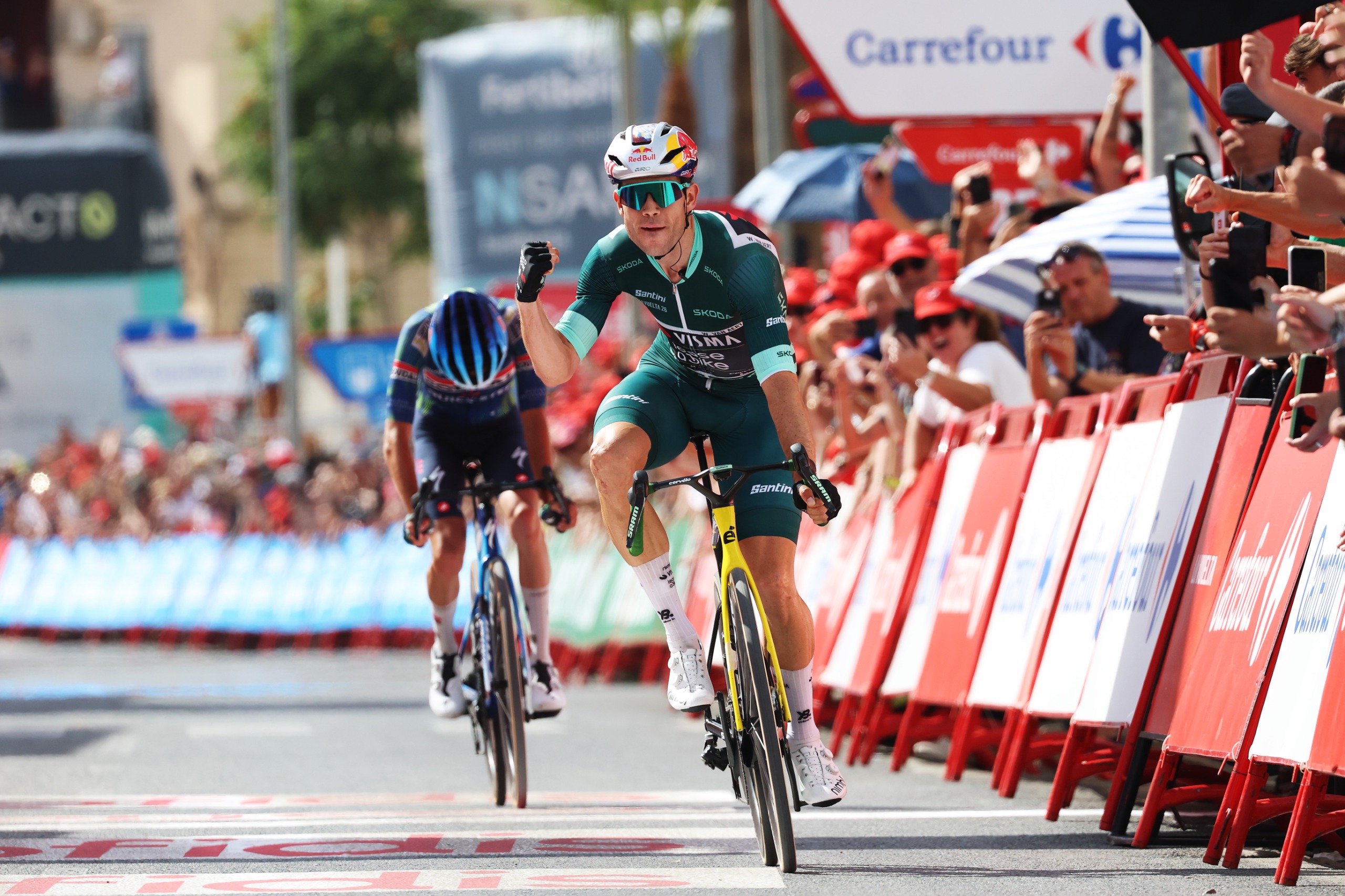Vuelta a España: Wout van Aert finally takes a victory on stage 13
