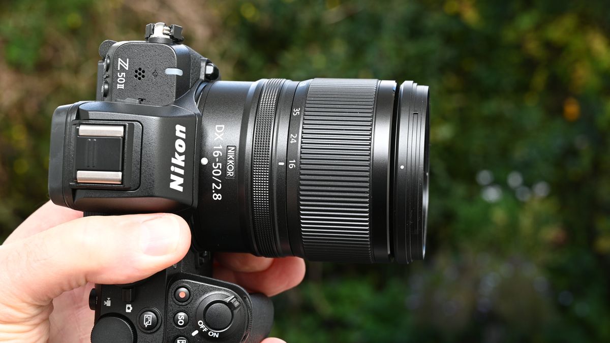 Nikon Z DX 16-50mm f/2.8 VR product shot