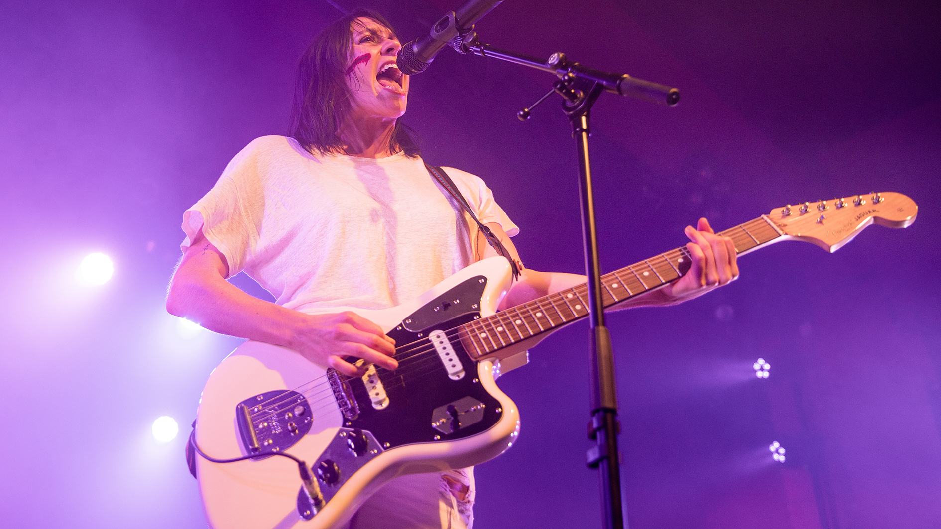 K Flay On Her Prized Gear Music As Liberation And How Tom Morello Ended Up On New Ep Inside Voices Guitar World - albert singing making my way downtown roblox id