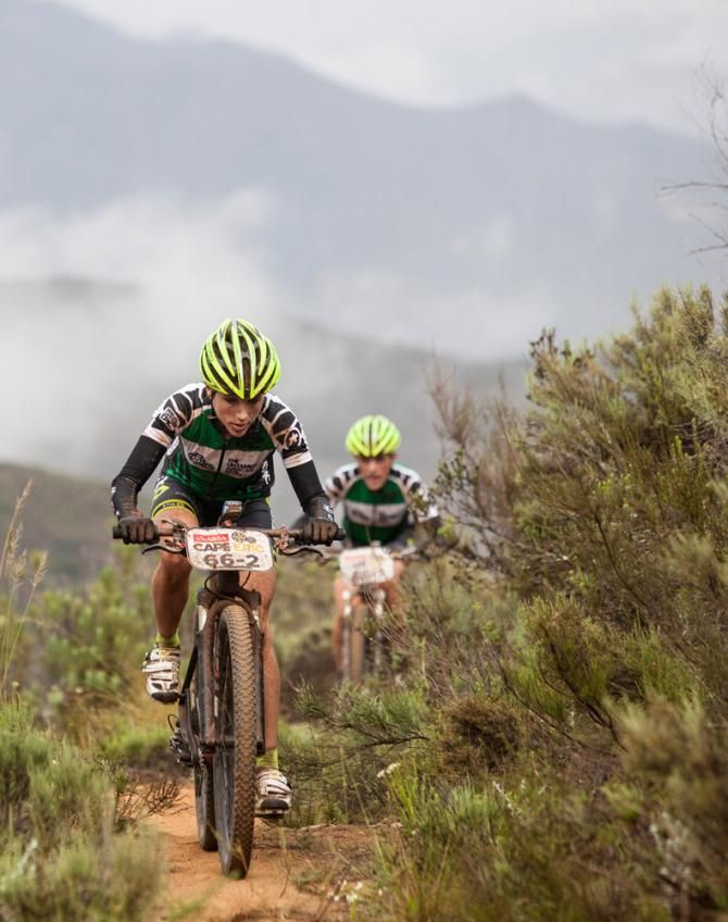 Anni Hellstern (front) and Peter Zesel (rear) would place fourth on the day in the Mixed category