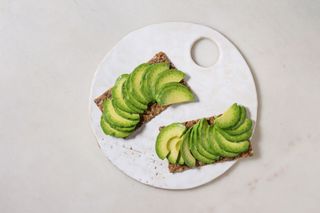 Foods for flat stomach: avo toast