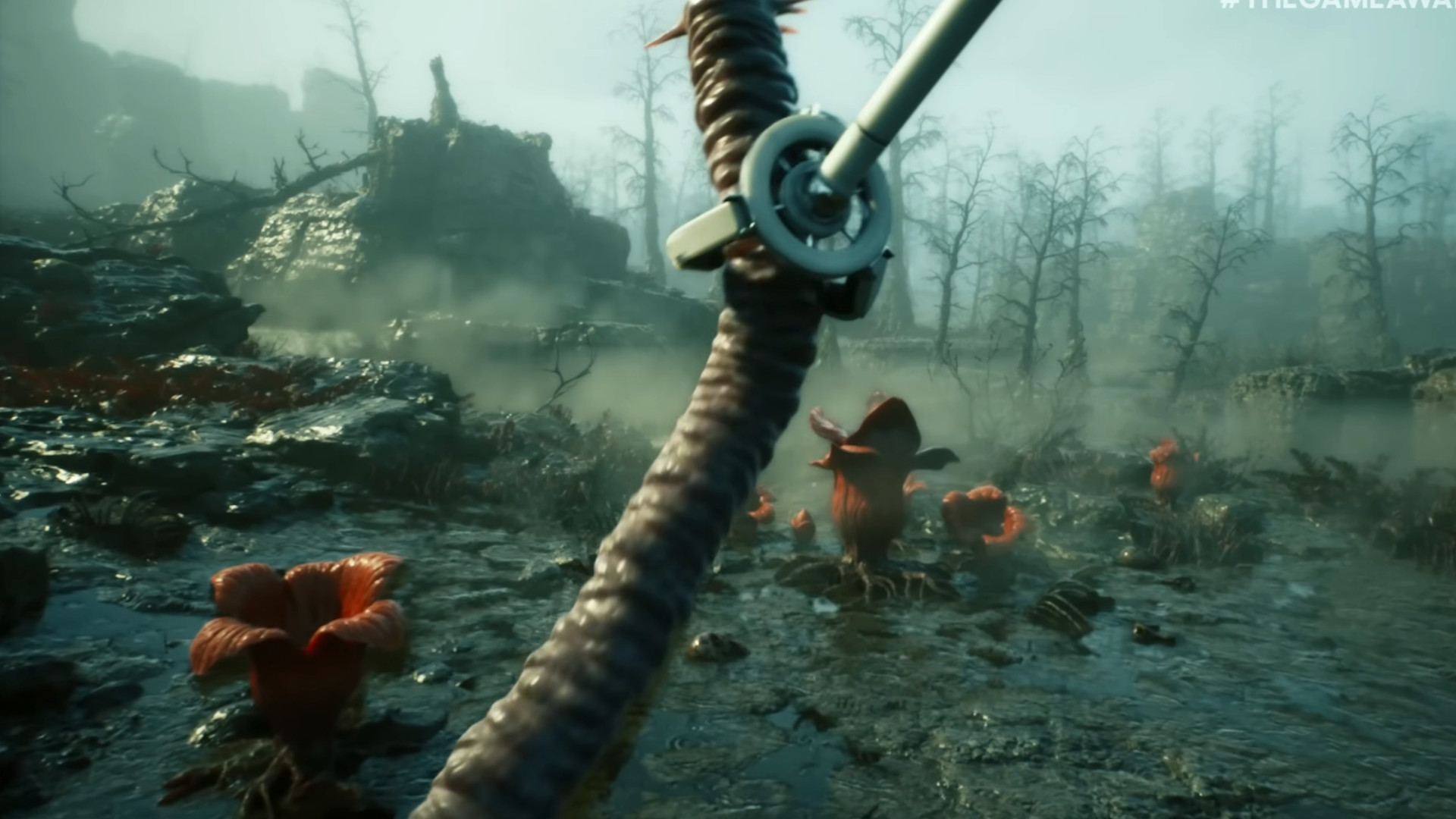 A player catching a massive worm during the trailer for Forest 3.