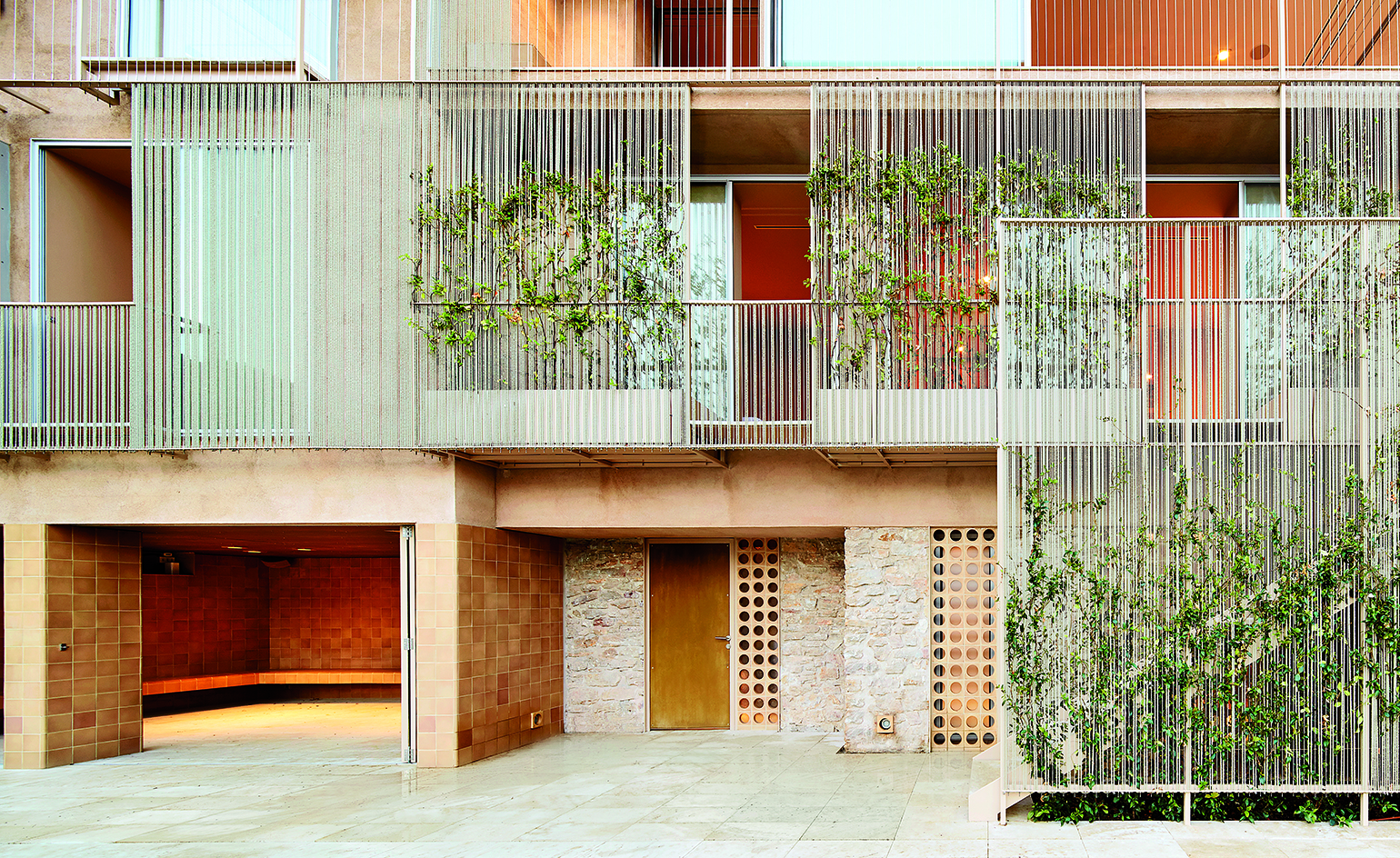 Photo by Jose Hevia of Bosch Capdeferro Scaffold House