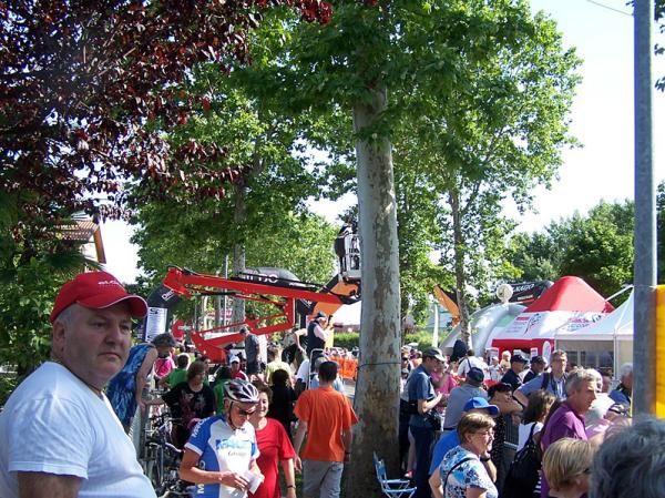 A large crowd came out to see the race.