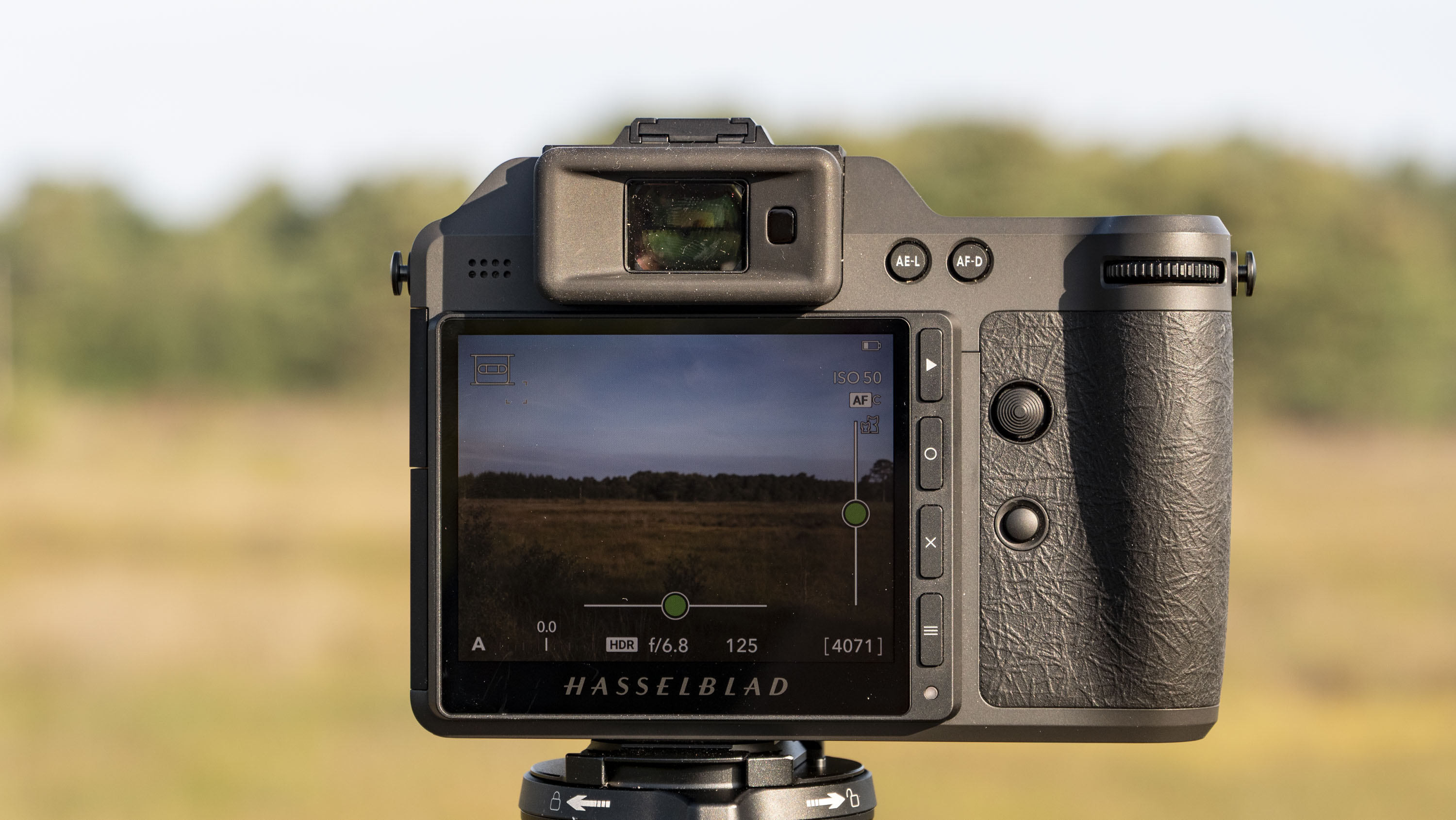 Rear screen of the Hasselblad X2D II 100C camera outdoors at first light