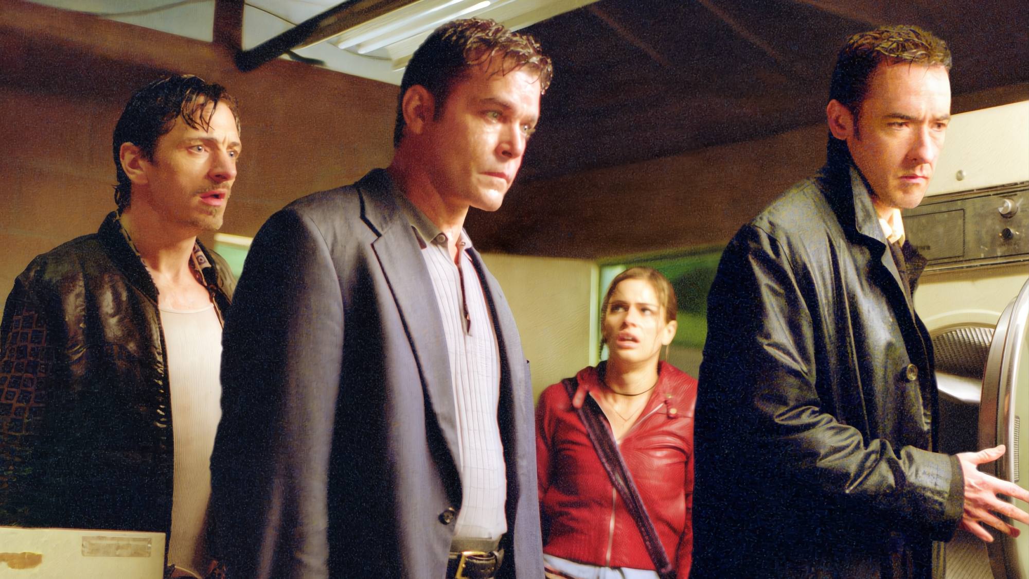 (left to right) John Hawkes, Ray Liotta, Amanda Peet and John Cusack in Identity (2003)
