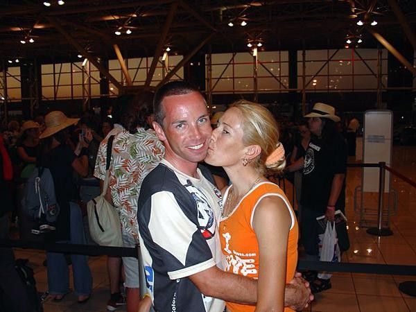 A kiss goodbye, and until next time...