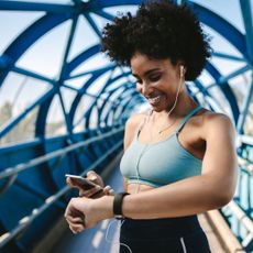 A runner using one of the best running apps