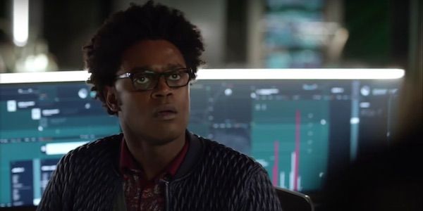 We're Getting A Lot More Of Arrow's Curtis Holt, Here's What We Know ...