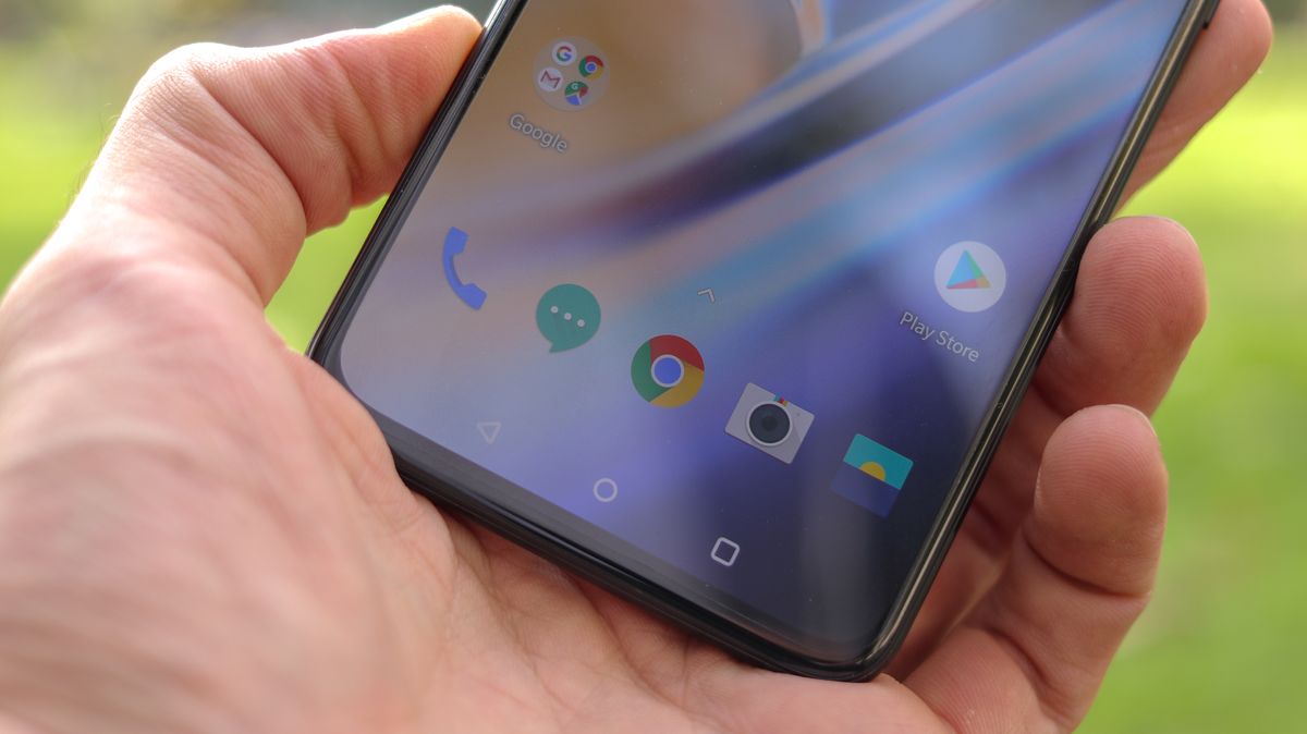 OnePlus 7 Pro confirmed to have a 'supersmooth' display and 5G, but