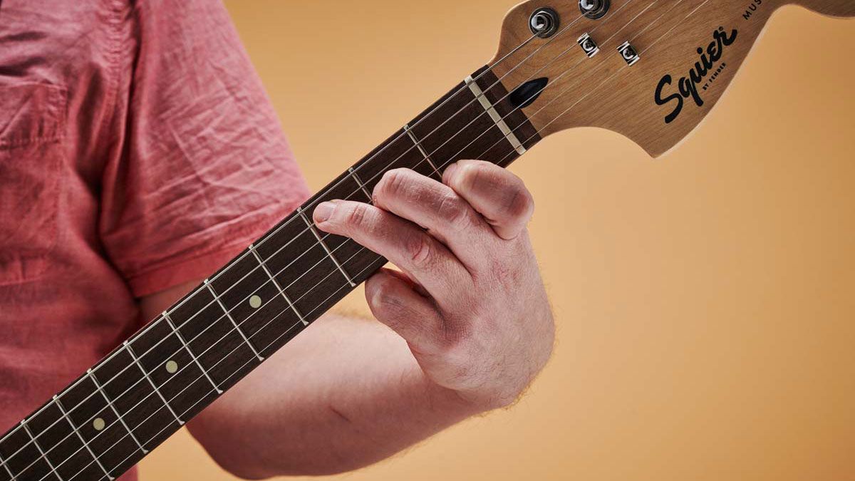 How To Play D C Chord On Guitar