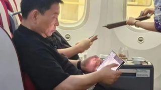 Huawei's Richard Yu on a flight