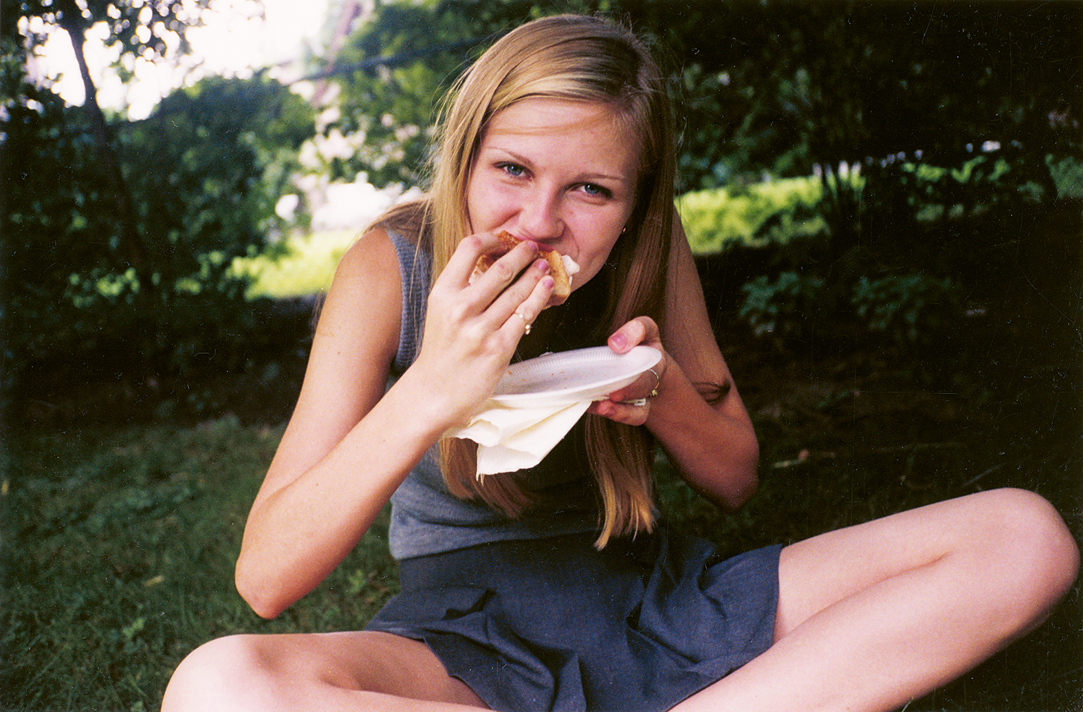 woman eating sandwich, on the set of the Sofia Coppola movie, The Virgin Suicides