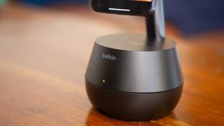 Belkin Auto Tracking Stand Pro