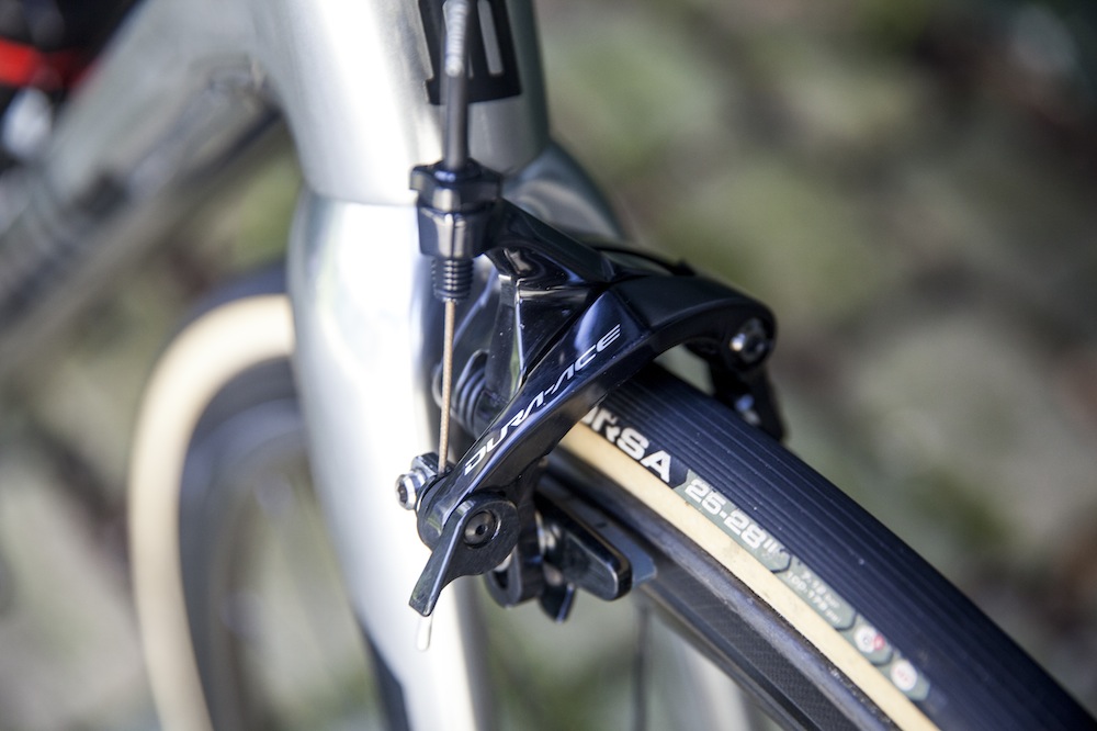 Shimano Dura-Ace brakes and Vittoria Corsa G+ tyre