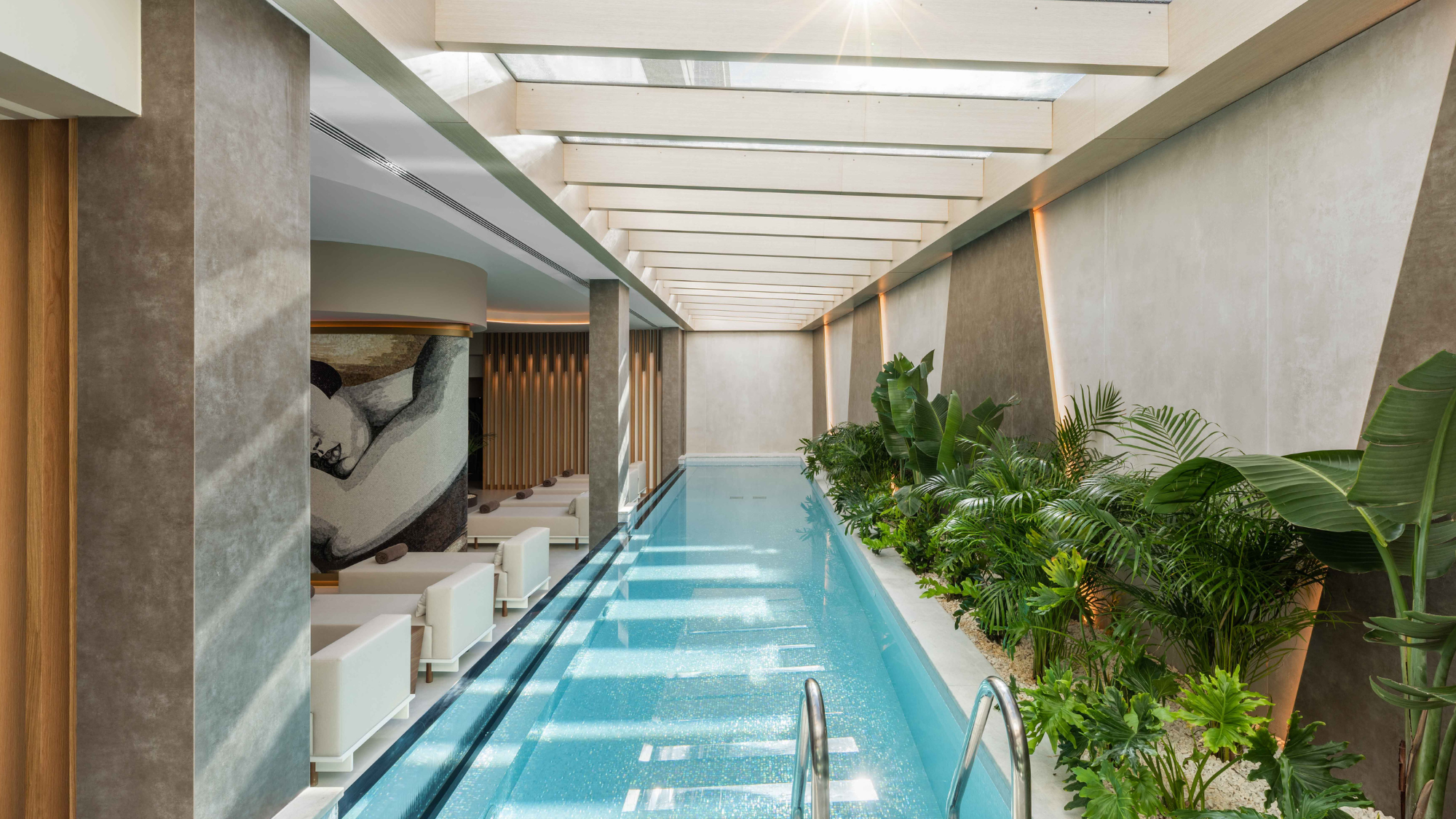 Hyatt Regency Lisbon pool