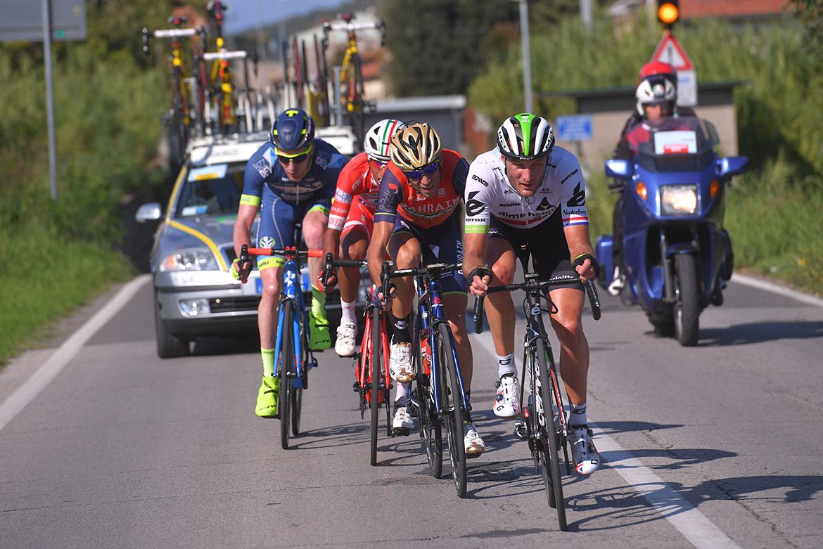 Stephen Cummings (Dimension Data) drives the breakaway