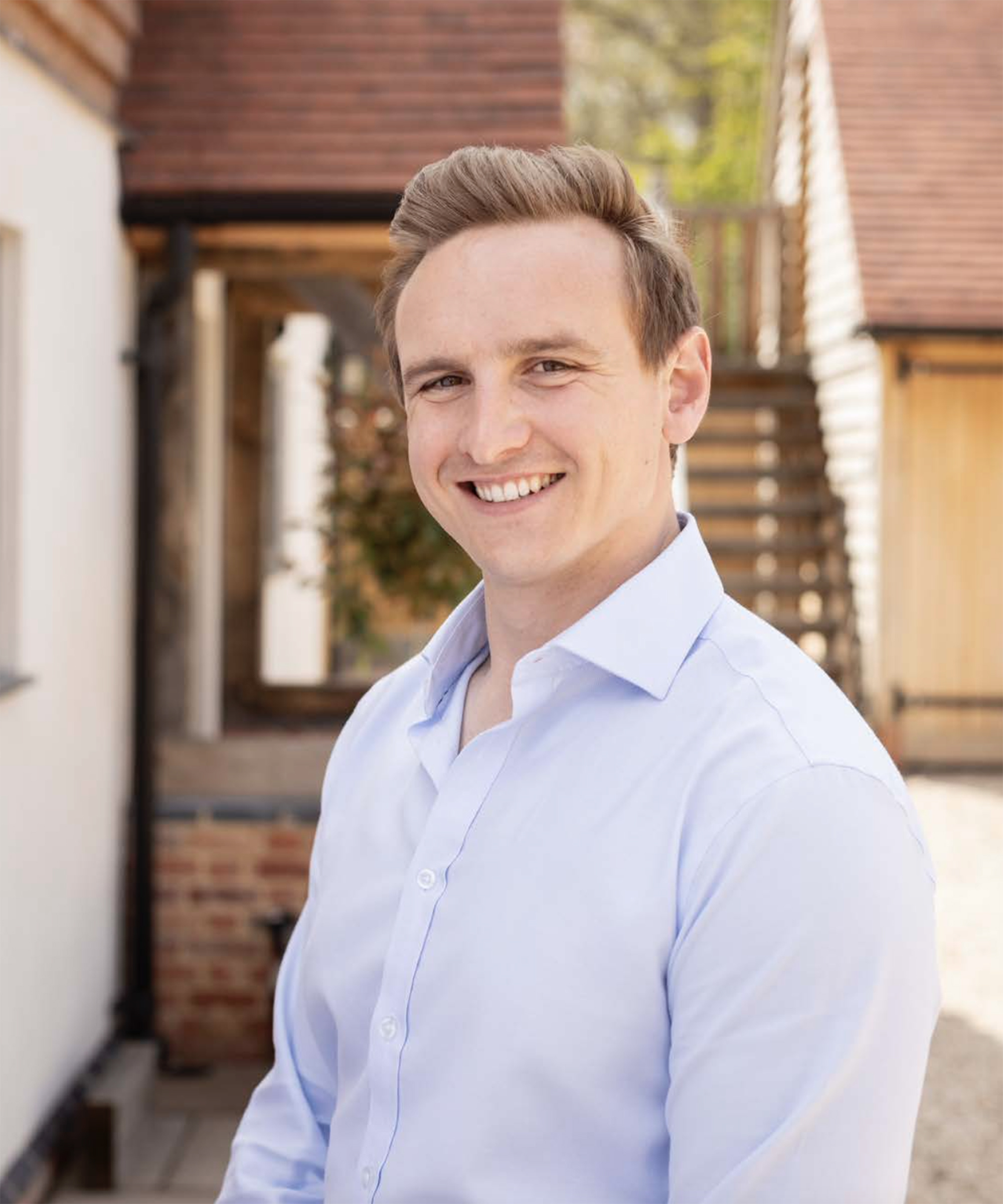 Charlie Mills headshot, managing director of oakwrights