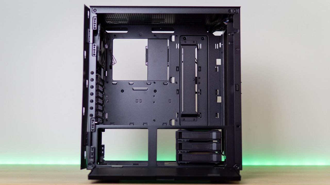 Razer Tomahawk ATX